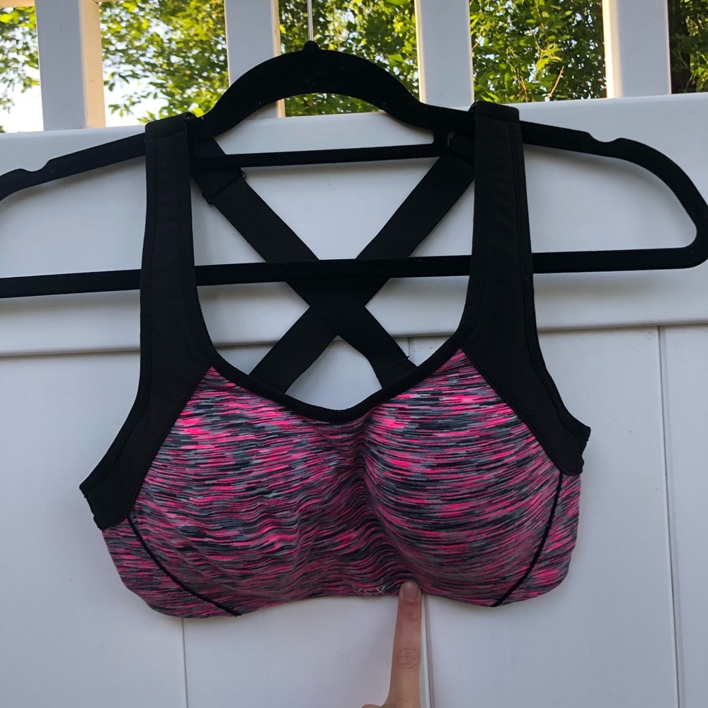Victoria’s Secret New Sports Bra